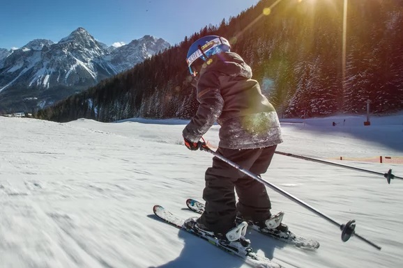 Impressie sneeuwpark voor jonge gezinnen